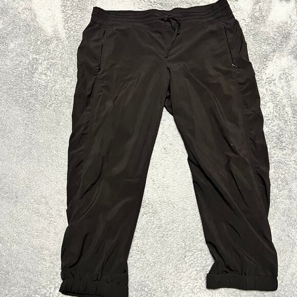 Athleta La Viva Capri Pant Womens 16 Tall Stretch Zip Pockets Straight Black - Picture 1 of 10